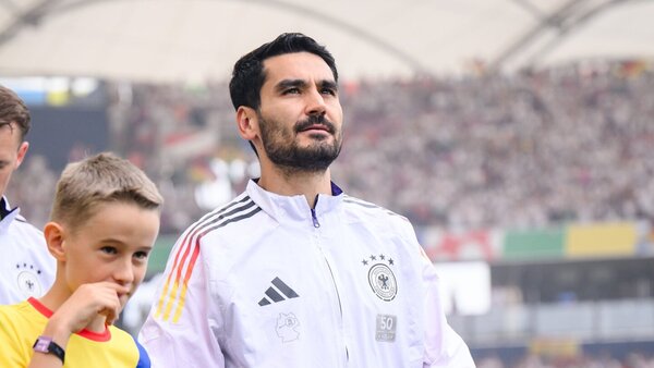 Ilkay Gündogan deja la selección alemana