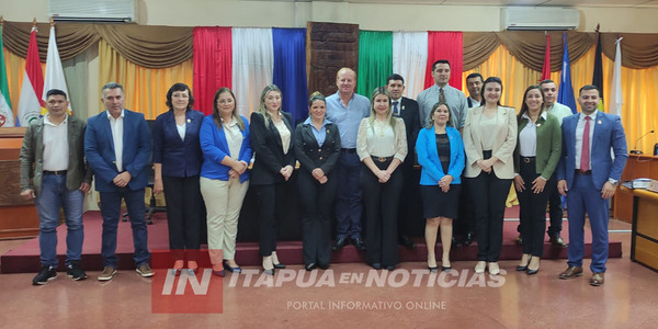 ASUMIÓ NUEVA MESA DIRECTIVA DE LA JUNTA DEPARTAMENTAL - Itapúa Noticias