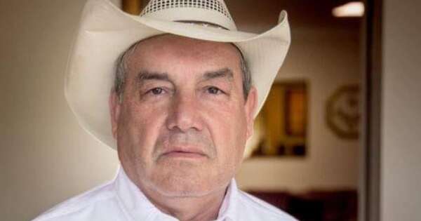 La Nación / Juez ordenó el bloqueo de cuentas bancarias del fallecido diputado Lalo Gomes, su hijo y otros