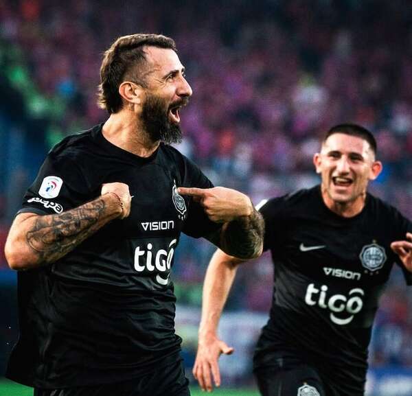 Olimpia: Continuidad del Oso en el Bosque - Fútbol - ABC Color