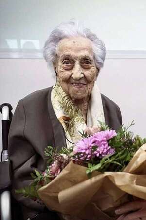 Fallece en España a los 117 años María Branyas, la persona más anciana del mundo - Mundo - ABC Color