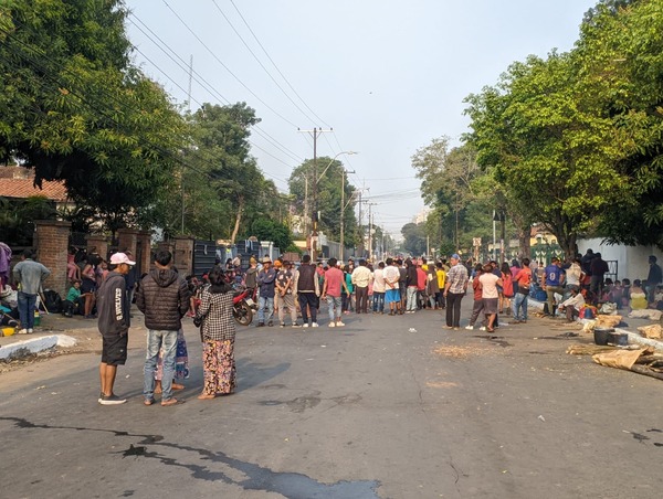 Congestión y clases virtuales: el impacto de la protesta indígena en la avenida Artigas - ADN Digital