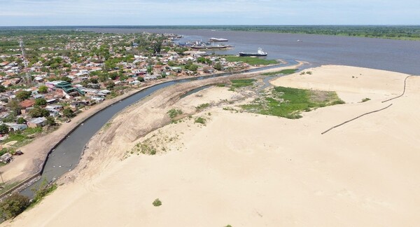 MOPC inició labores de saneamiento en cauces del Bañado Tacumbú - .::Agencia IP::.
