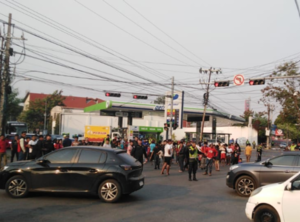 Avenida Artigas: Indígenas se manifiestan y cierran paso