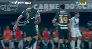 Versus / ¡Epa, profe! El curioso cruce entre "Tacuara" Cardozo y Thomas Gutiérrez