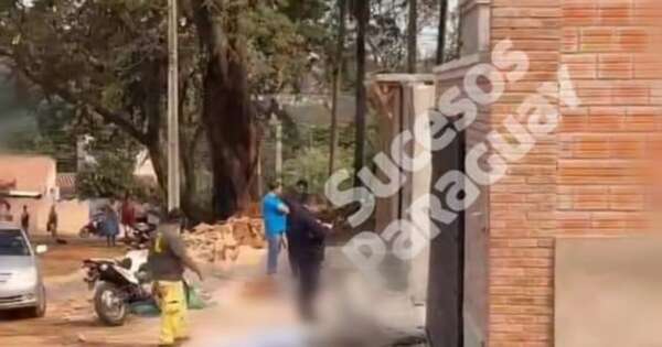 Diario HOY | Adolescente muere aplastado tras caerle encima una viga de cemento