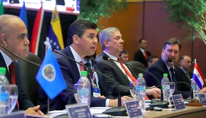 Peña reafirma que el modelo democrático es la clave para enfrentar los problemas que aquejan a la región - .::Agencia IP::.