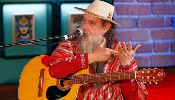 [VIDEO] ¡Francisco Russo cantaba en los crematorios!