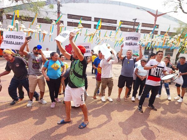 Funcionarios del Matadero Municipal de Calle'i Exigen Continuar Trabajando tras Controversial Clausura » San Lorenzo PY