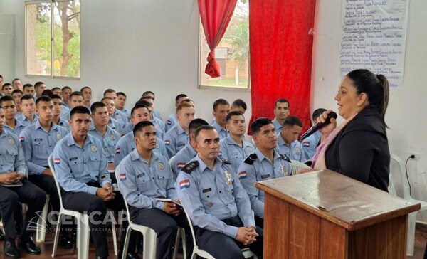 «Si Hay Esperanza» fortalece la formación integral en el Colegio de Policía de San Juan Bautista, Misiones