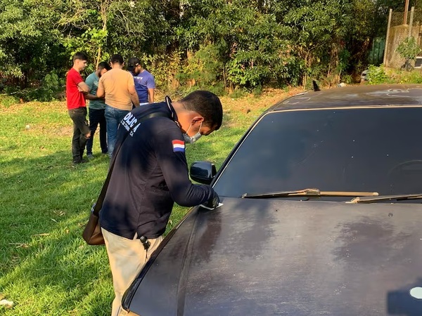 Falsos policías asaltan a paseros y roban 100 celulares en Ciudad del Este
