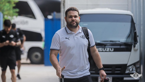 Ariel Galeano toma una pausa a su carrera para enfocarse en capacitarse como entrenador