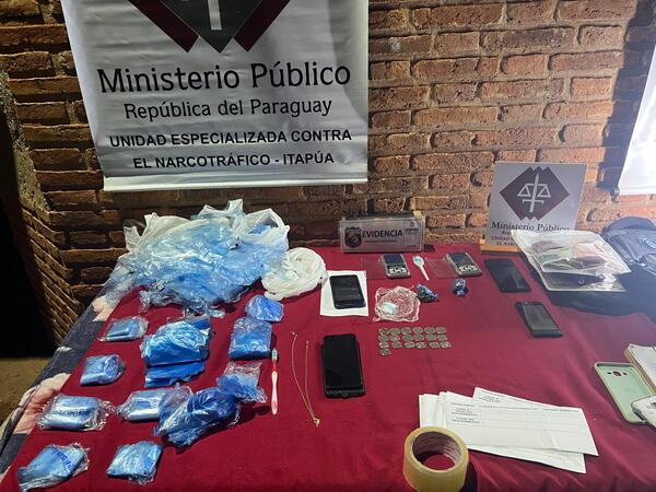 DETIENEN A SUJETO E INCAUTAN DROGAS EN CNEL. BOGADO - Itapúa Noticias