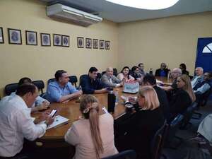 Este gobierno tiene más parlamentarios del crimen organizado, dice titular del PLRA     - Política - ABC Color