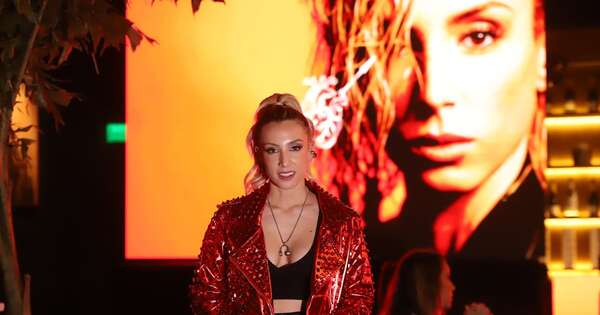 La Nación / Cami Flecha presentó su primer disco Flecha Guaraní