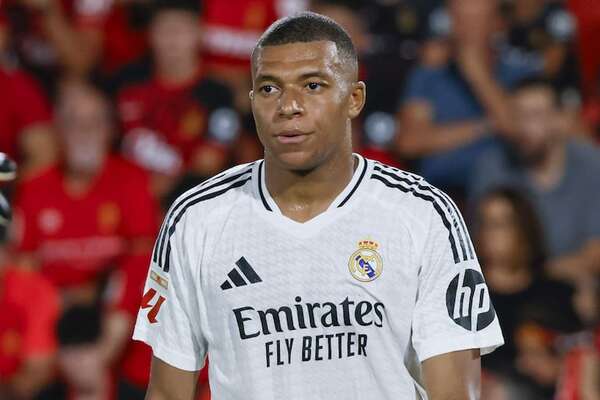 Mbappé recurre a la UEFA y reclama 61 millones de dólares al París SG - Fútbol Internacional - ABC Color
