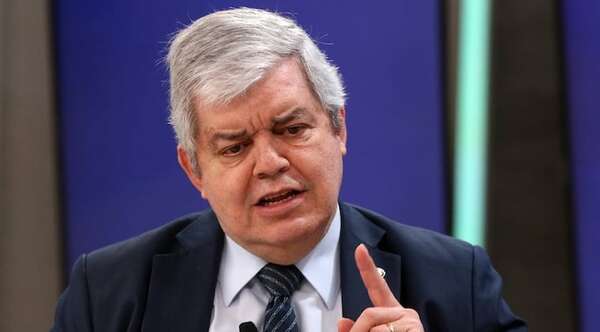 “Respeto, pero no comparto”, Riera responde al pedido de renuncia por parte de Diputados - Noticiero Paraguay