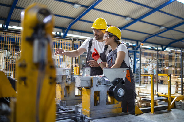 Industria y servicios, entre los sectores más rentables de la economía paraguaya - MarketData