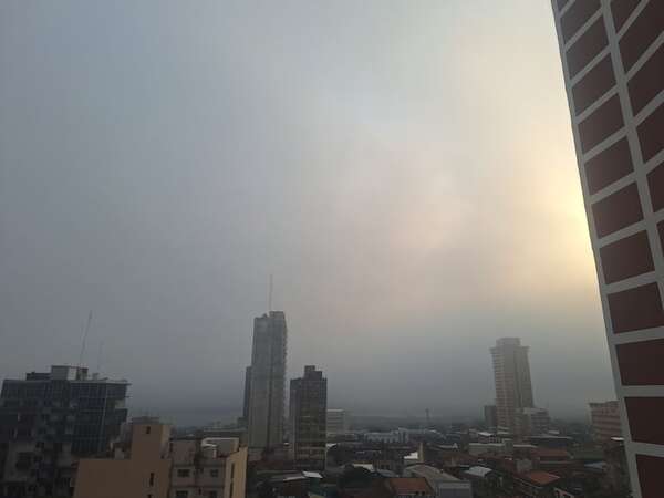 Neblina en Asunción: recomiendan cautela a conductores por baja visibilidad - Clima - ABC Color