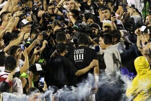 Versus / El exgolero multicampeón con Olimpia que ahora juega como delantero