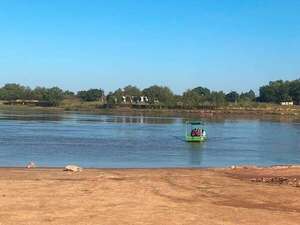Alerta hidrológica: Río Paraguay está a tres centímetros de romper récord histórico de bajante  - Economía - ABC Color