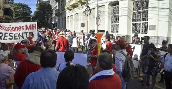 Servicio civil: en webinar internacional discutirán esta mañana proyecto de ley del gobierno - Economía - ABC Color