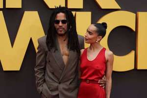 De Lenny Kravitz a Salma Hayek, las estrellas que asistieron al estreno de “Blink Twice” - Gente - ABC Color