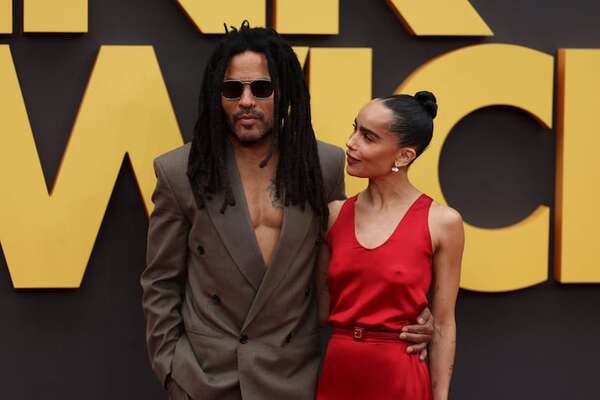 De Lenny Kravitz a Salma Hayek, las estrellas que asistieron al estreno de “Blink Twice” - Gente - ABC Color
