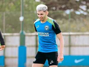 Julio Enciso superó la lesión y volvió a entrenar en el Brighton - Fútbol Internacional - ABC Color