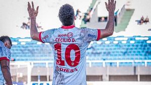 Cecilio muestra su lado espiritual y musical para sobrellevar su larga lesión