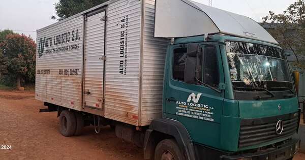 La Nación / Alto Paraná: en dos atracos robaron mercaderías varias y cien celulares