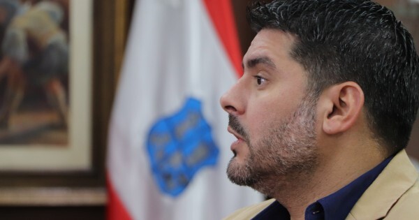 Cattebeke se aleja como administrador de Nenecho en medio de los roces en la Junta