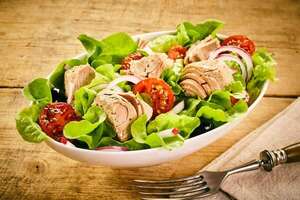 Completa ensalada bajas calorías para el almuerzo o la cena  - Gastronomía - ABC Color