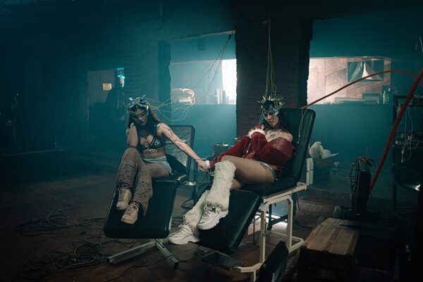 Milkshake presentó el video oficial de “Paraguarí” - Unicanal
