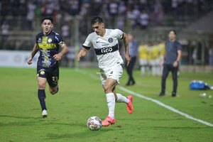 Versus / Fernando Román ya fue operado e inicia el largo proceso de recuperación