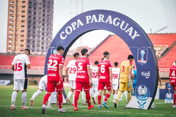 Versus / Cayó el primero: El equipo de la máxima categoría que ya fue eliminado de la Copa Paraguay