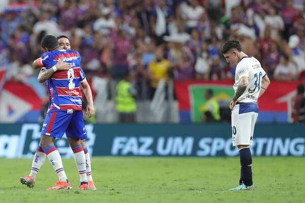Fortaleza elimina a Rosario Central de remontada y se cita en cuartos con Corinthians - Fútbol Internacional - ABC Color
