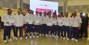 Merecido reconocimiento a atletas de París 2024 - Polideportivo - ABC Color