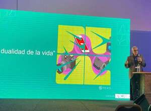 José Daniel Nasta estuvo en el Uruguay Campus Party - Empresariales - ABC Color