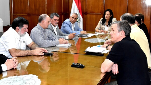 Sectores productivos piden invertir en proyectos viales