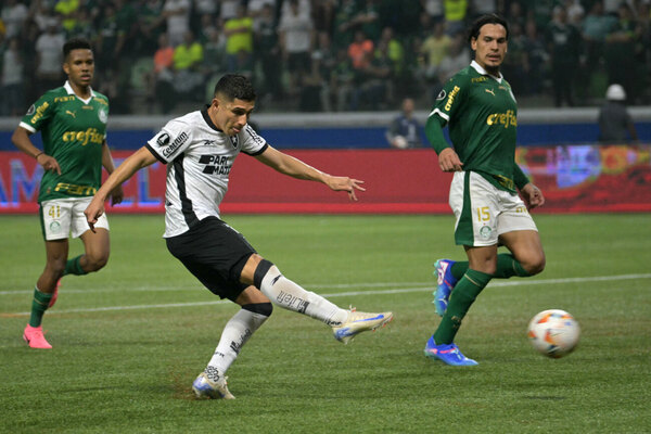 Versus / Botafogo empata con Palmeiras y avanza a los Cuartos de la Libertadores