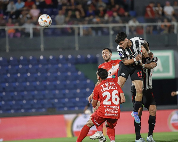 Sudamericana: Libertad y Sportivo Ameliano se enfrentan por el boleto a cuartos - Unicanal