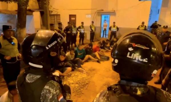 Encerrados por sicariato y narcotráfico se “mudaron” a su nueva “casa” en feroz operativo