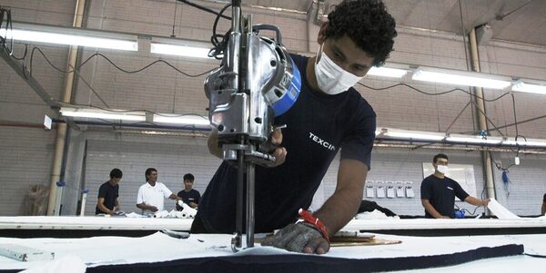Confecciones textiles y autopartes, sectores de la maquila que más empleos generan en Paraguay - .::Agencia IP::.