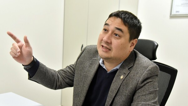 Senador considera que si la muerte de un parlamentario hubiese ocurrido en un gobierno opositor, ya hubiesen iniciado un juicio político al presidente - Portal Digital Cáritas Universidad Católica