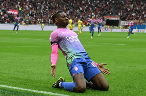 Versus / El presidente del Milan desmiente un traspaso de Rafael Leao al Barça