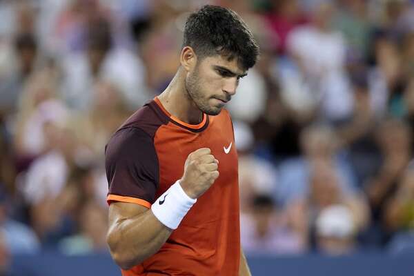 Sinner, Alcaraz y Medvedev, candidatos a un lugar en la final del Abierto de EEUU - Tenis - ABC Color