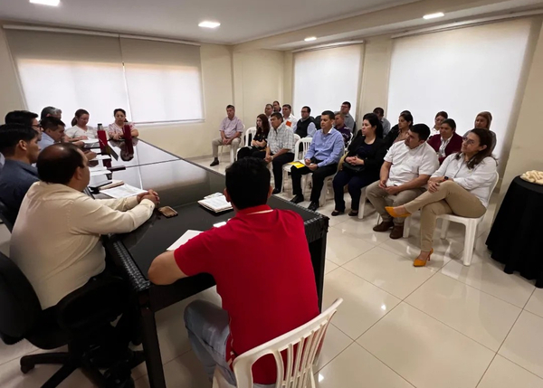 En Santa Rita, Comuna y sector educativo planifican inversiones - La Clave