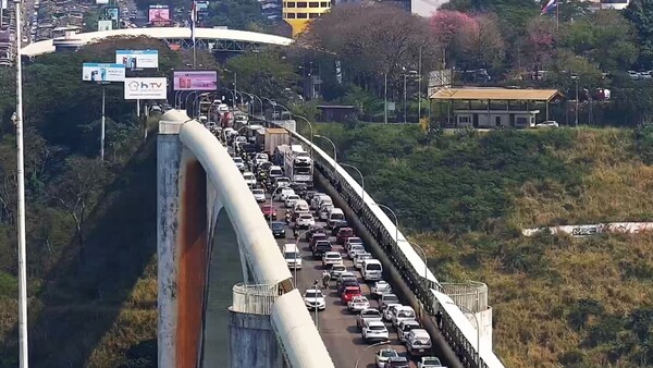 Insisten en agilizar paso de vehículos y cargas en región de Tres Fronteras