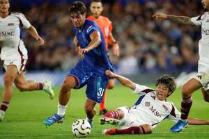 El Chelsea sufre pero gana; el Fiorentina se obliga a remontar tras empatar en casa - Fútbol Internacional - ABC Color
